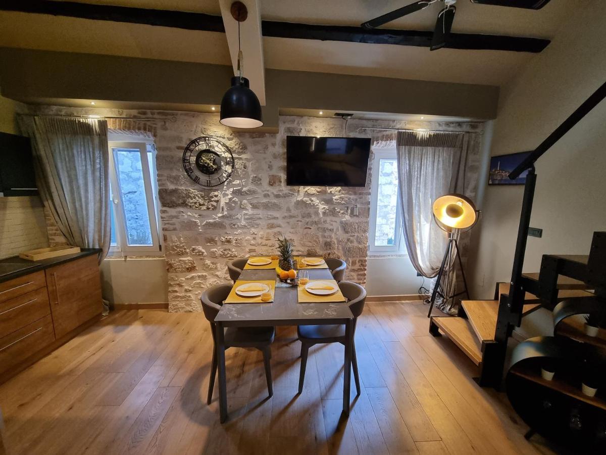 ˇdcˇ Modern Apartment Near The Church Rovinj Kültér fotó