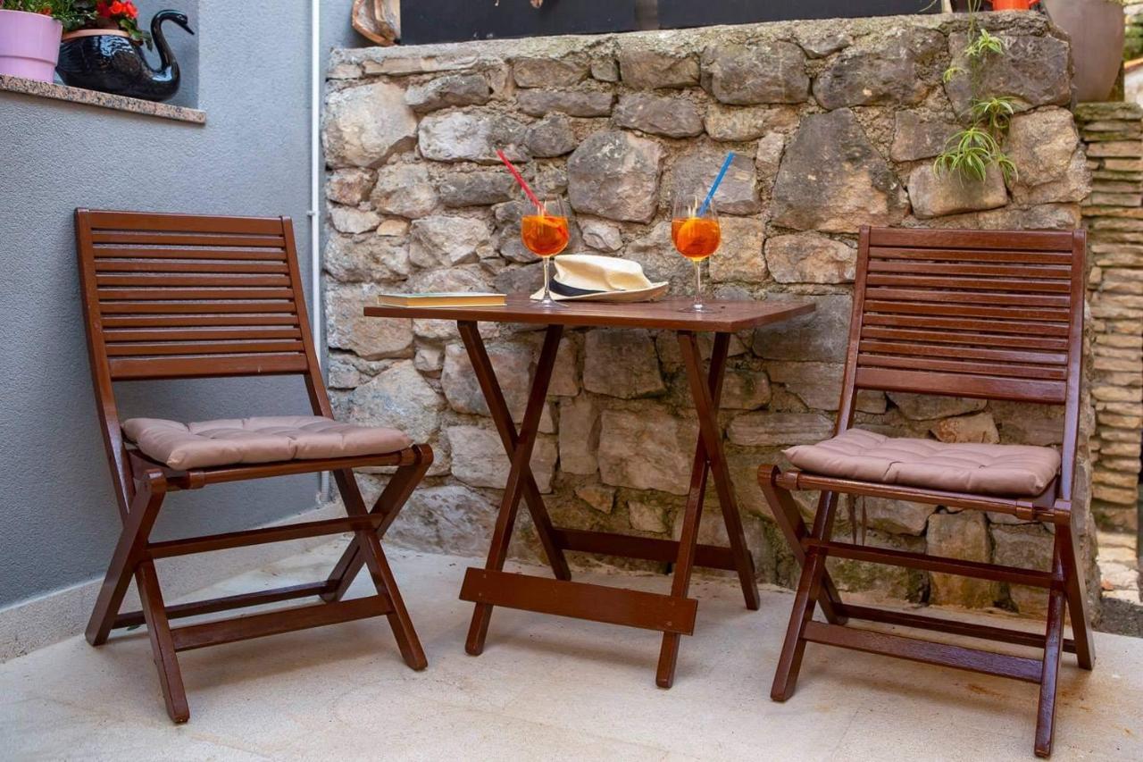 ˇdcˇ Modern Apartment Near The Church Rovinj Kültér fotó